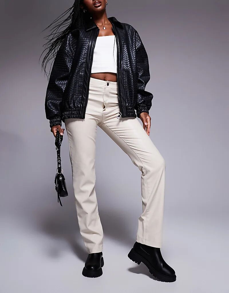 

Прямые брюки из искусственной кожи цвета светло-каменного камня River Island