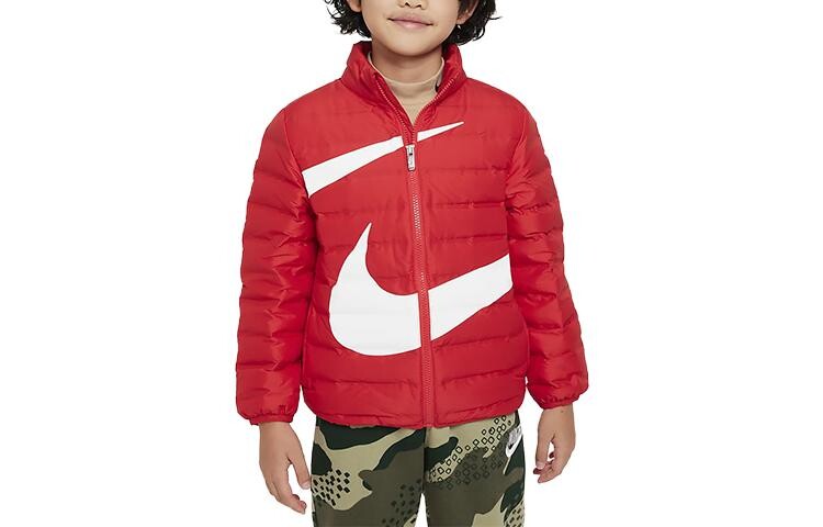 

Детская куртка Nike, красный