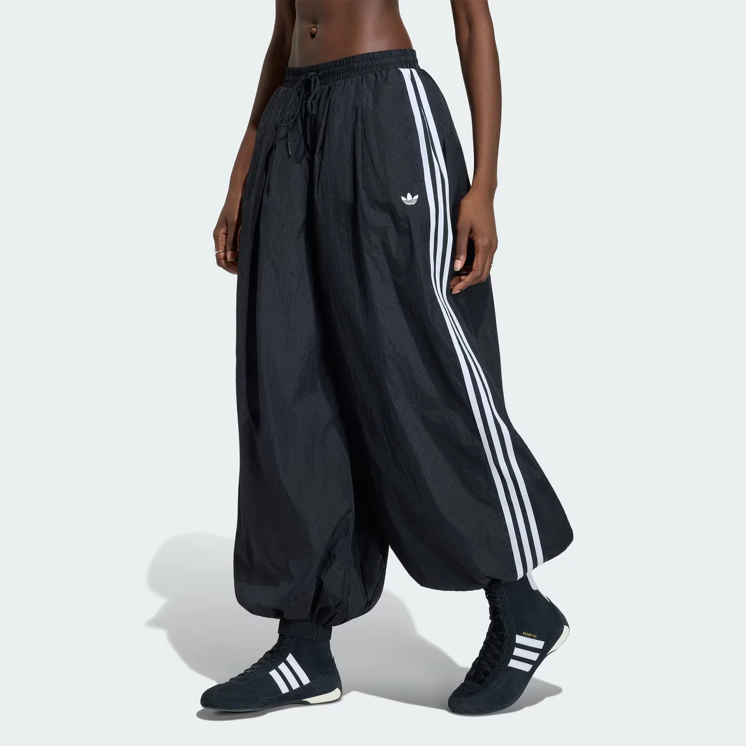 ADILENIUM 5.0 Брюки-балоны повседневные женские Adidas Originals, черный — фото 4