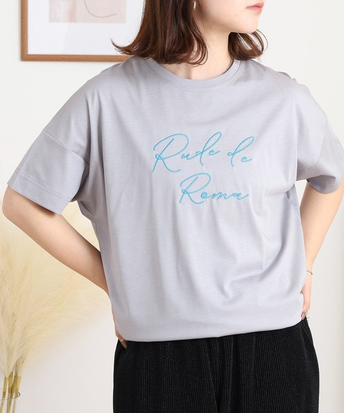 

Футболка с коротким рукавом, вышитый логотип BRODIAEA, серебристо-серый