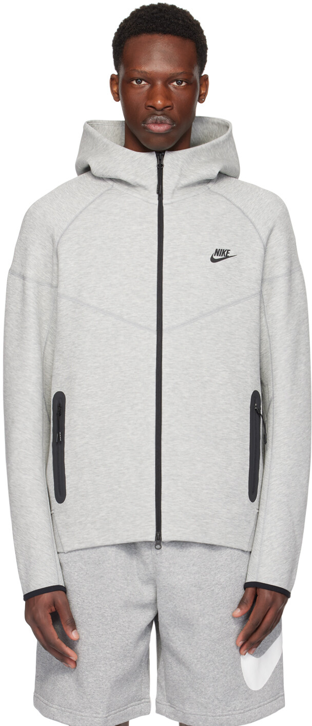 

Серая легкая толстовка с капюшоном Nike