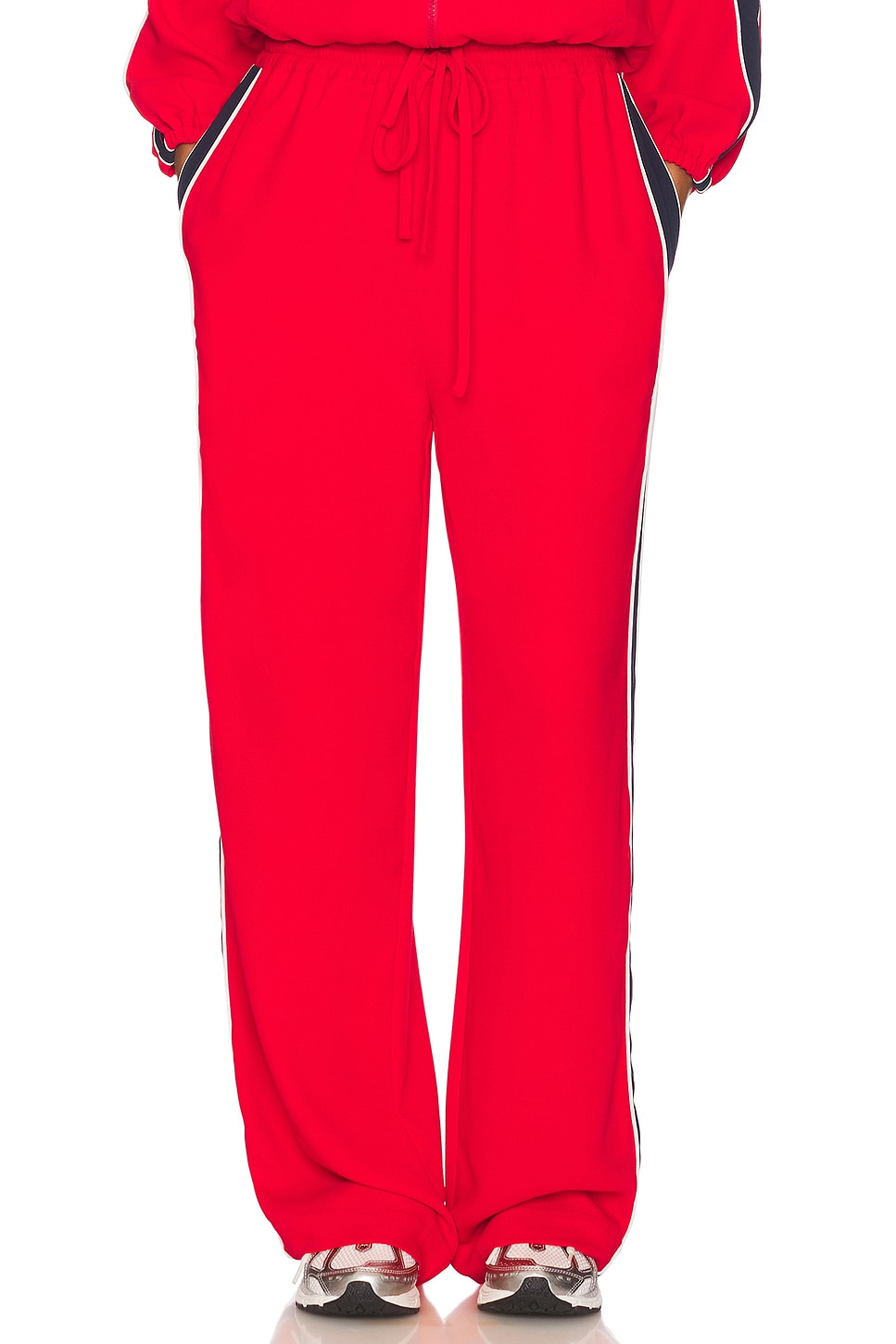 

Брюки с лесным орехом Essentiel Antwerp, true red