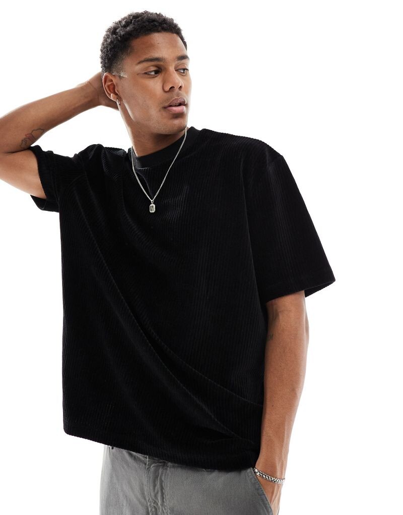 

Черная велюровая футболка оверсайз в рубчик ASOS DESIGN — часть комплекта