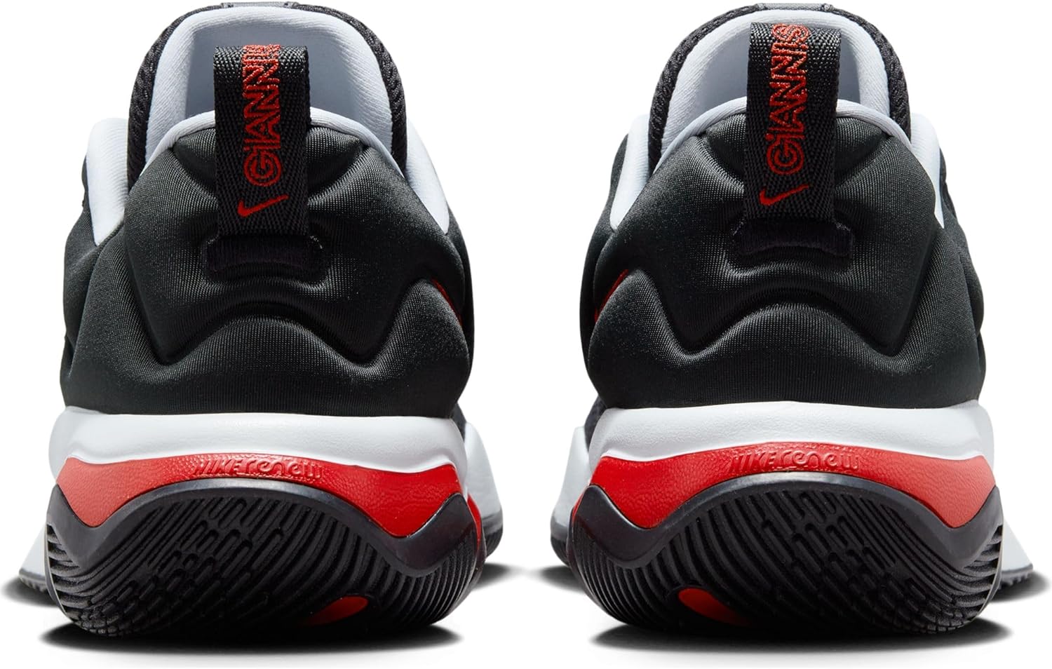 Мужские кроссовки Nike, три четверти высоты, черный/красный/серый — фото 2