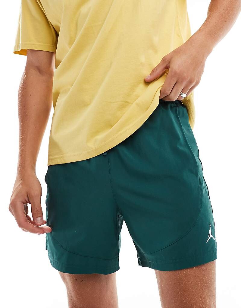 

Jordan – Dri-FIT Sport – темно-зеленые тканые шорты