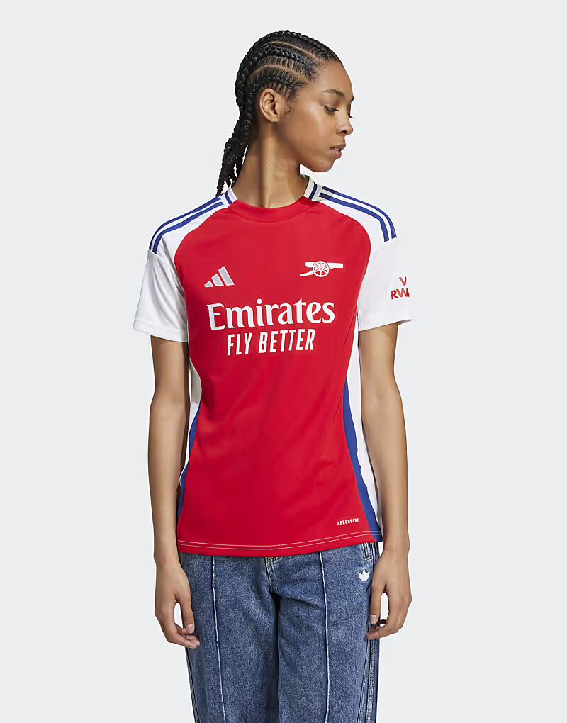 

Домашняя майка «Арсенала» 24/25 от Adidas performance в улучшенном алом/белом цвете