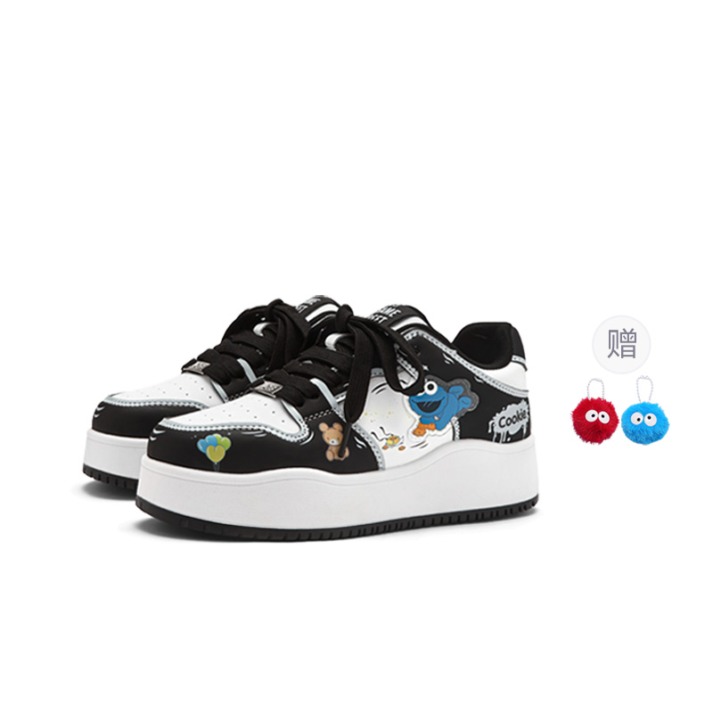 

SESAME STREET Низкие платформенные скейтерские ботинки для увеличения роста унисекс классические черно-белые с одним случайным подвесом