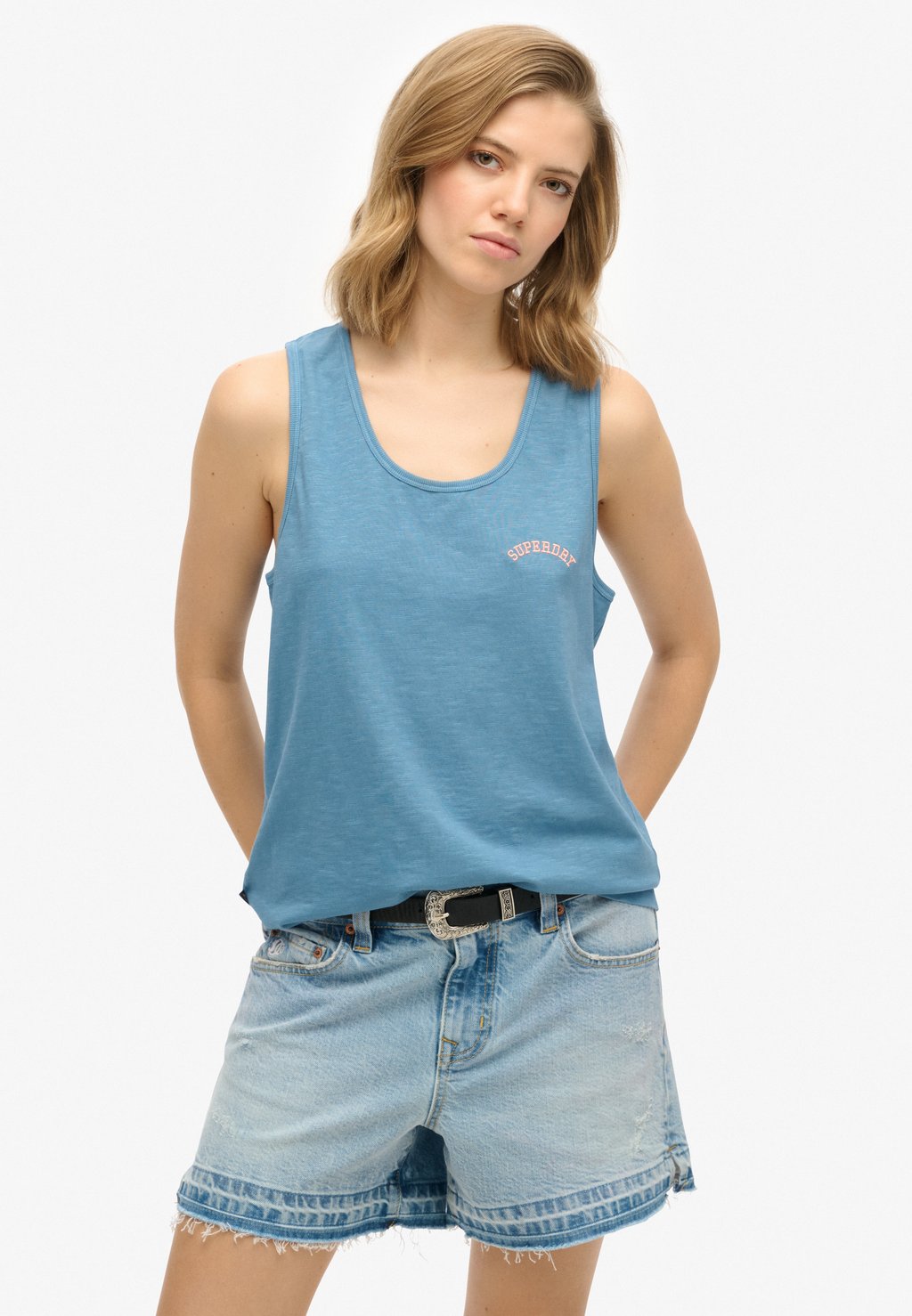 

Топ ESSENTIAL LOGO GARMENT DYE Superdry, синий