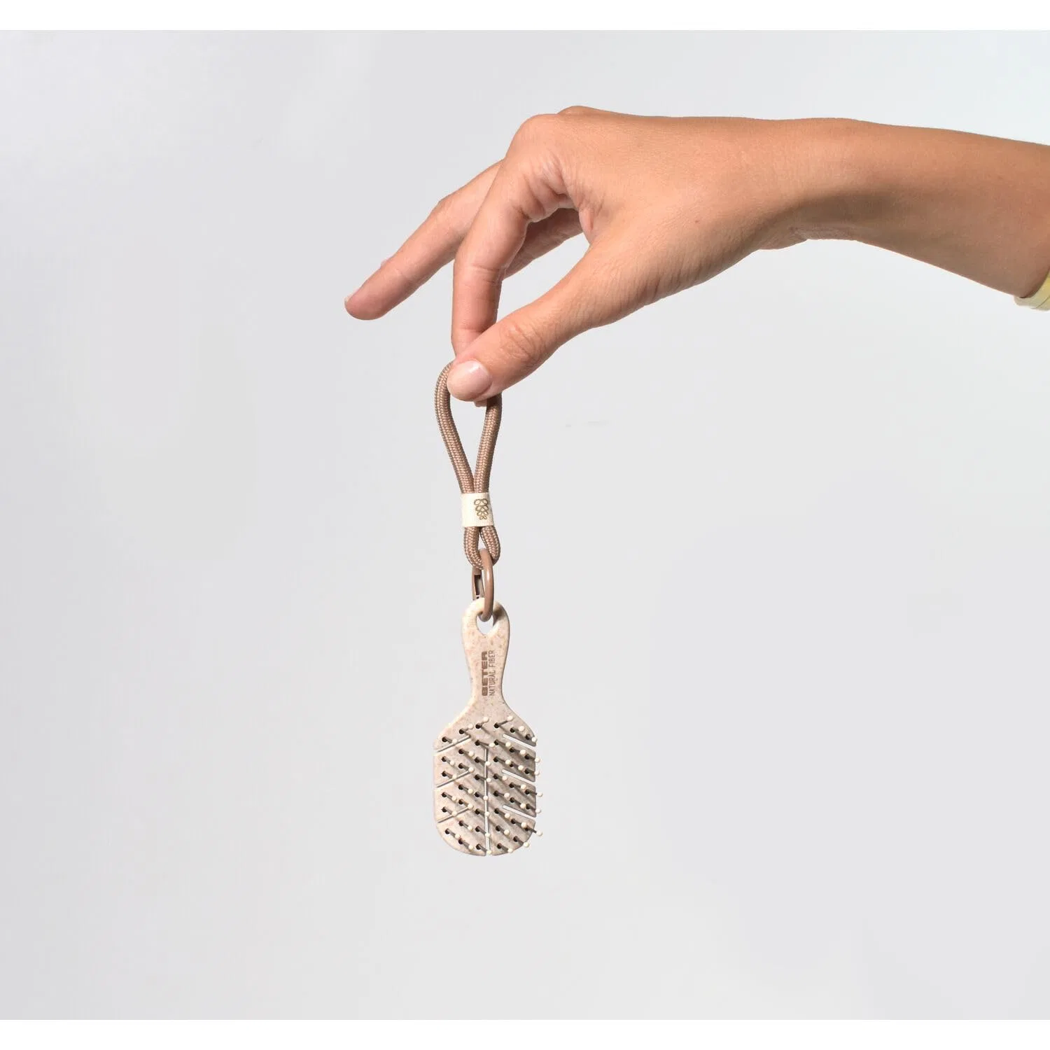 Набор мини-расчесок «Charm XSS» из натурального волокна от Beter, 3 шт. Beter, Pack Of 3 Charms — фото 3