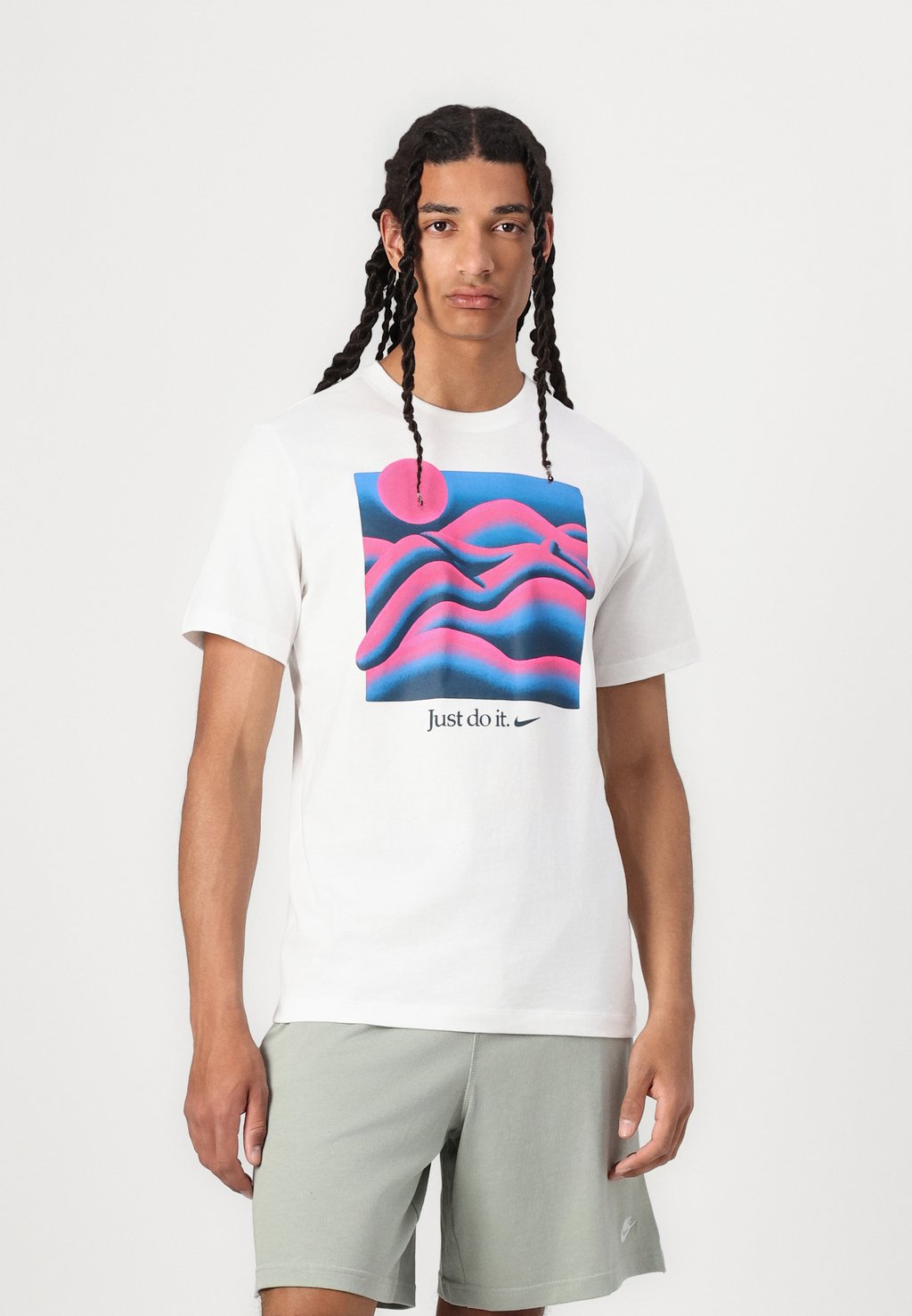 

Футболка с принтом TEE Nike Sportswear, белый