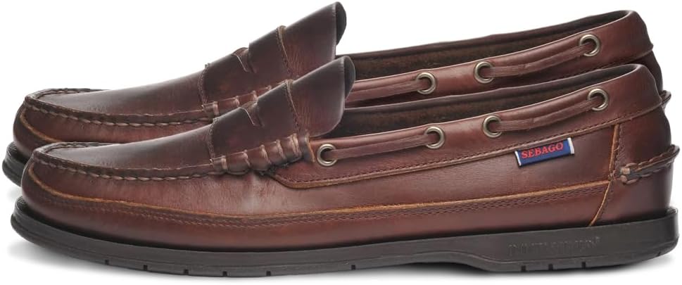

Водонепроницаемые лодочные туфли Sebago Sloop - мокасины в стиле лоферов из полноценной кожи с плотной кожаной подкладкой и резиновой подошвой, не оставляющей следов и не скользящей, коричневый