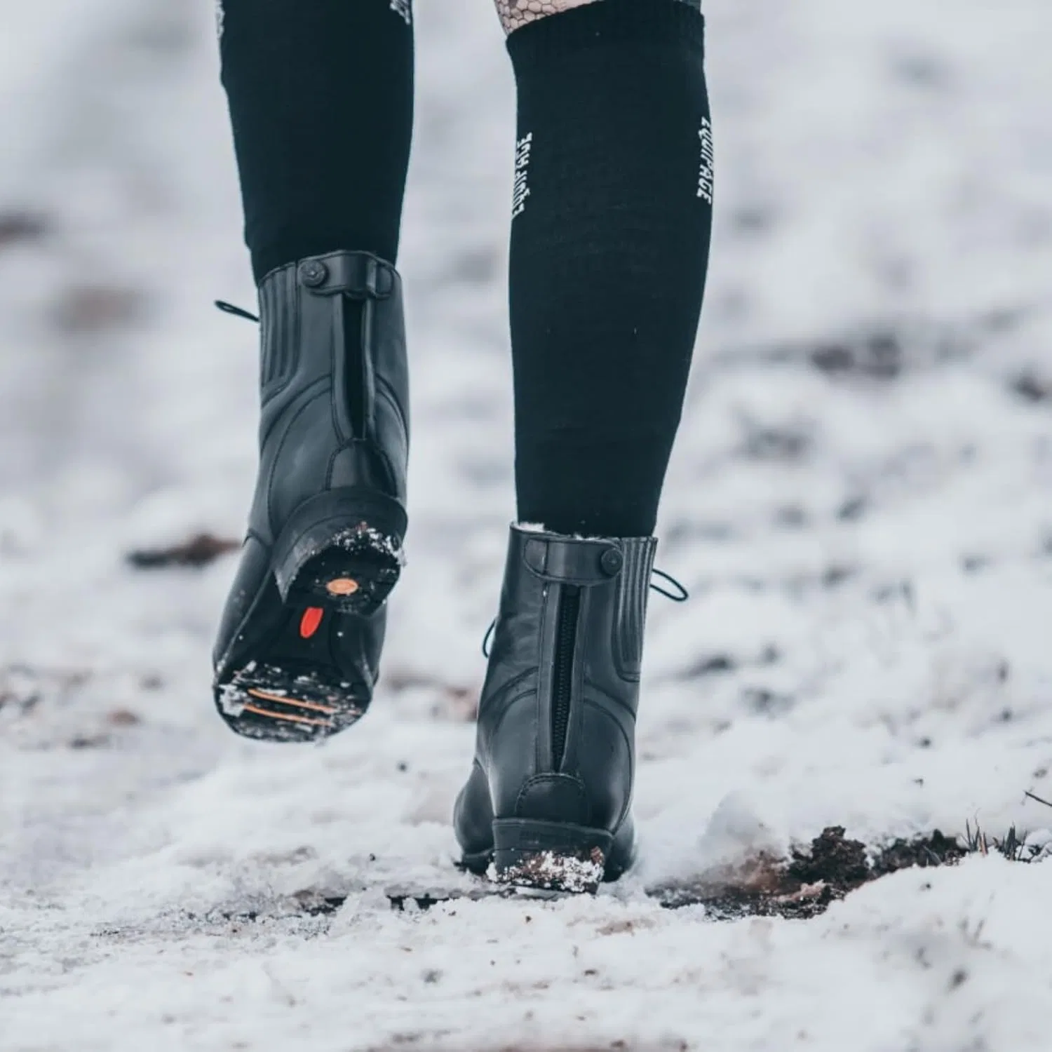 SUEDWIND FOOTWEAR SUEDWIND© ICELOCK BZ LACE ECO Ботинки для верховой езды на шнуровке с застежкой-молнией. Прочная кожа. Отличная посадка. Подошва IceLock© для максимального сцепления. Подкладка из искусственного меха. Размеры 37-43. Черный цвет — фото 2