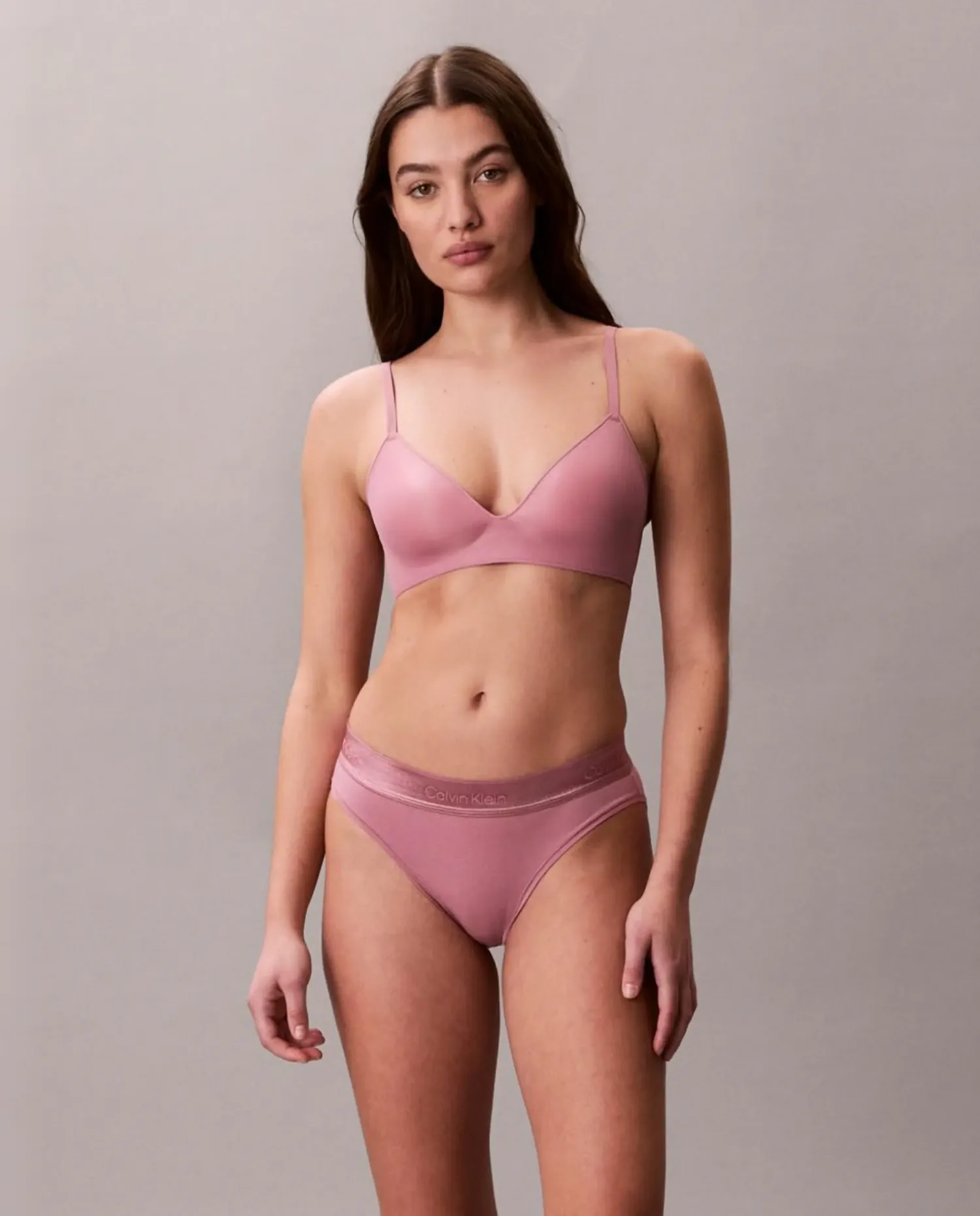 Бюстгальтер без косточек PERFECTLY FIT ULTRALIGHT Calvin Klein, розовый — фото 2