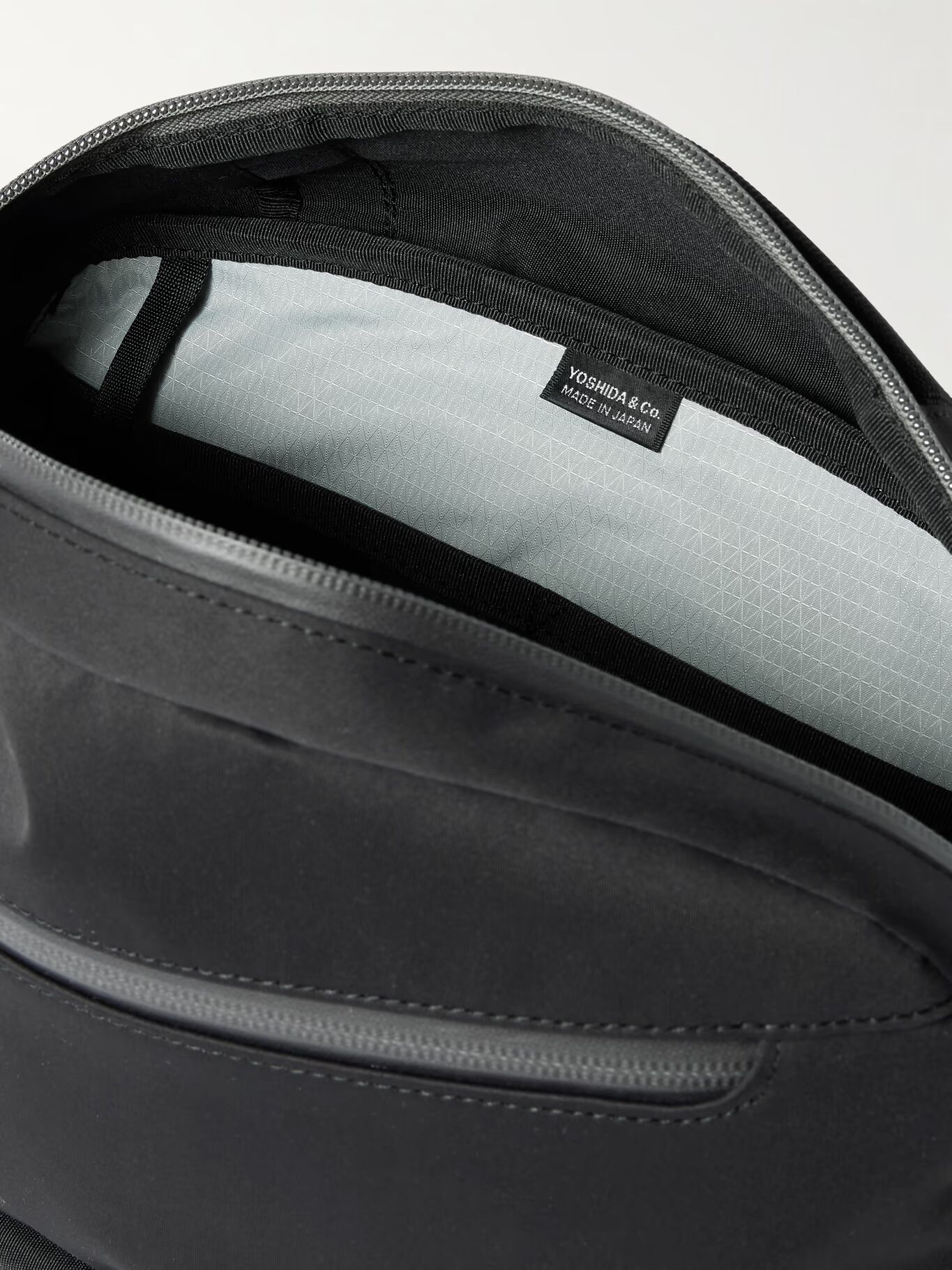 

Поясная сумка из нейлона Future Cordura PORTER-YOSHIDA & CO, черный