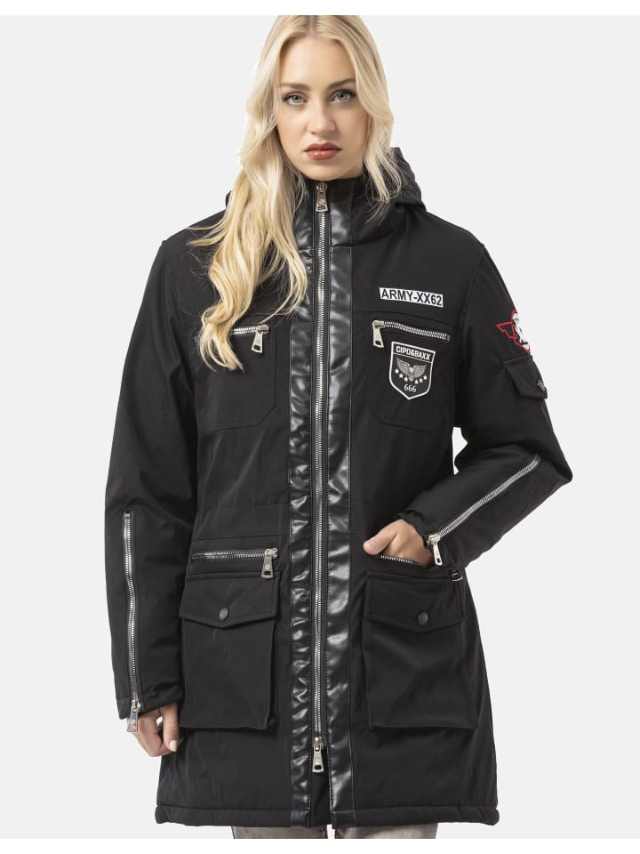 

Зимняя куртка WM144 в ЧЕРНОМ цвете Cipo & Baxx