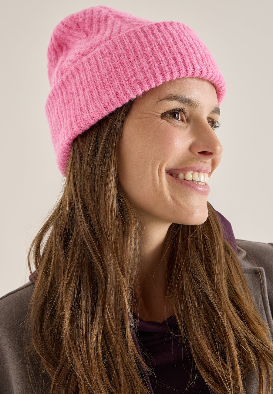 

Шапка Cecil Beanie, Rosa/Mottled Light Pink