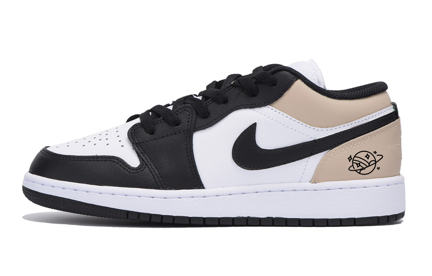 

Кроссовки Air Jordan 1 Vintage Basketball Shoes Women's Low-top Brown, черный