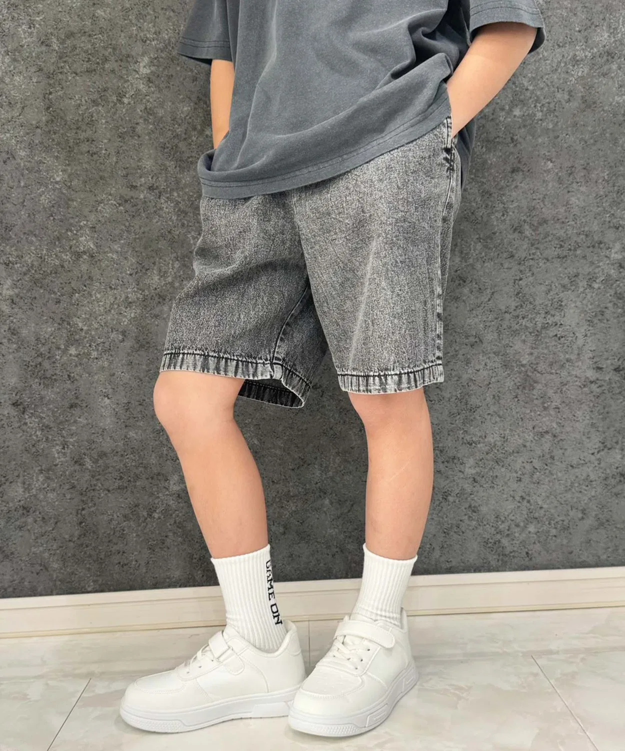Джинсовые шорты химическая стирка Relax Denim, черные — фото 3
