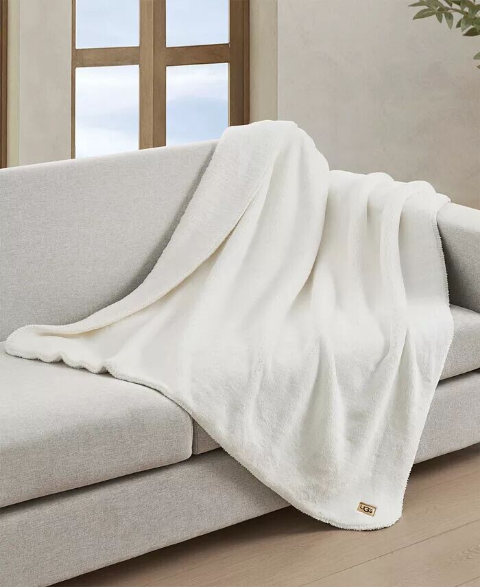 

Плюшевый плед Saige, 50 x 70 дюймов UGG, белый