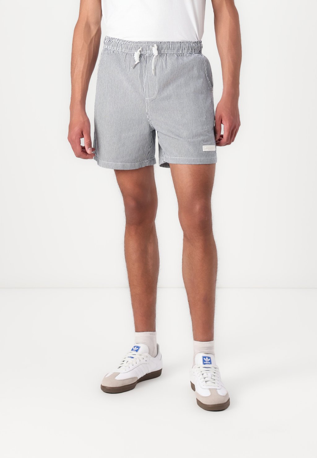 

Шорты LA RAMBLA Weekend Offender, мультиколор