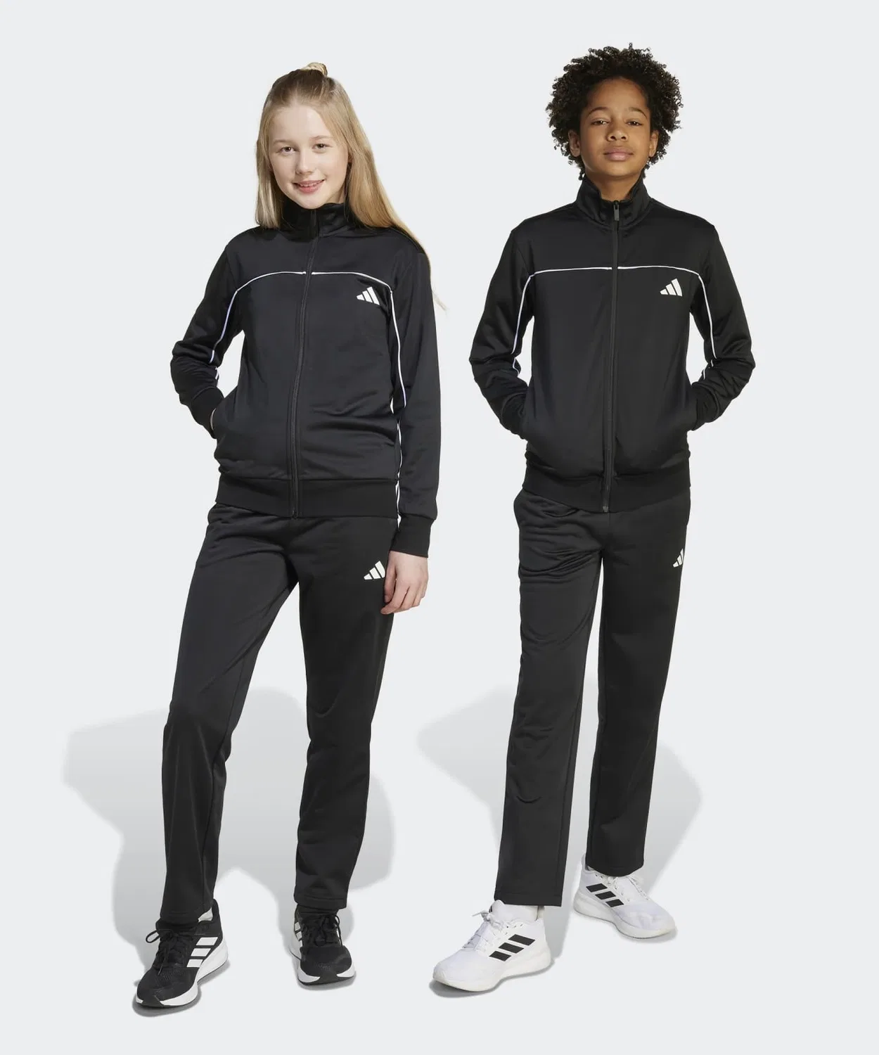Детский спортивный костюм трикотажный Adidas черный