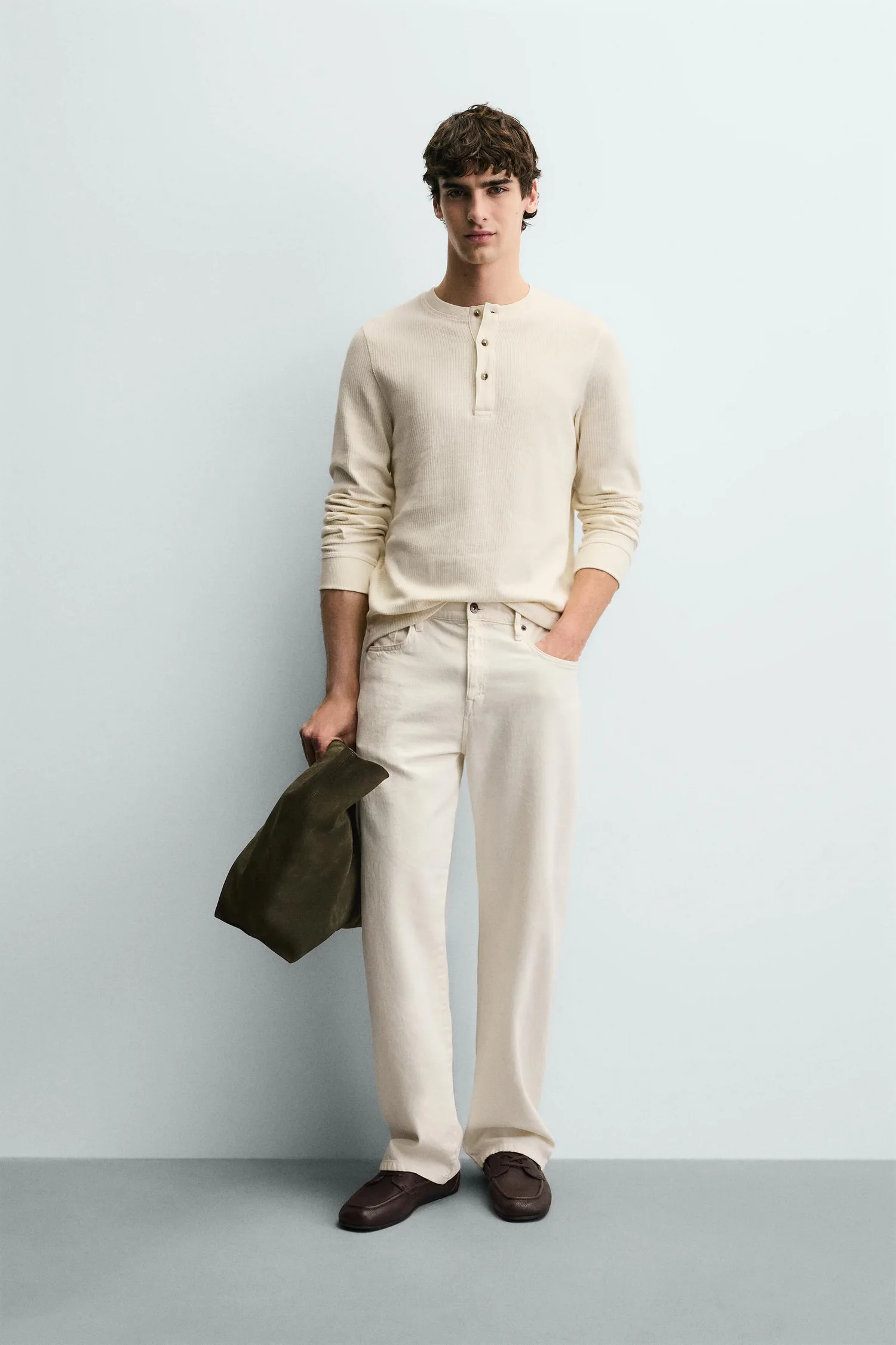 Текстурированная ребристая футболка Zara, экрю