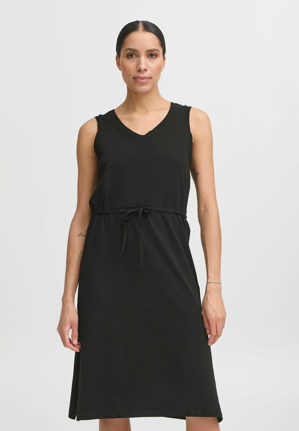 

Платье из джерси BYPANDINNA b.young by Zalando, черный