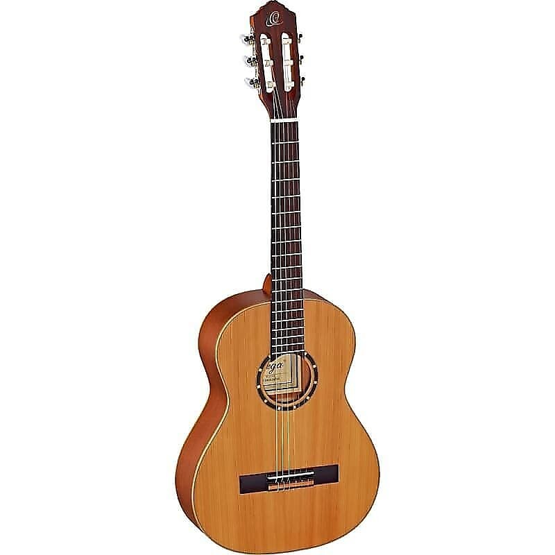 

Акустическая гитара Ortega Guitars R122-3/4 Family Series Cedar Top 3/4-Size Nylon String Guitar w/ Gig Bag & Video