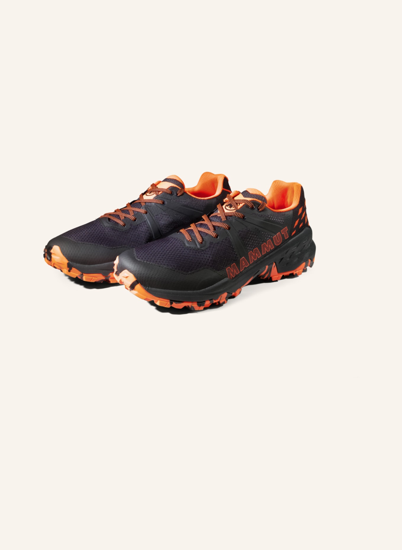 

Трекинговые и походные ботинки sertig ii low Mammut, черный