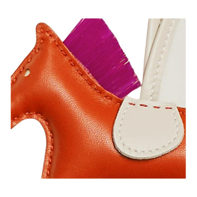 HERMES Сумка-подвеска из ягненка, Ruby Red & Chalk White & Magnolia Pink — фото 2
