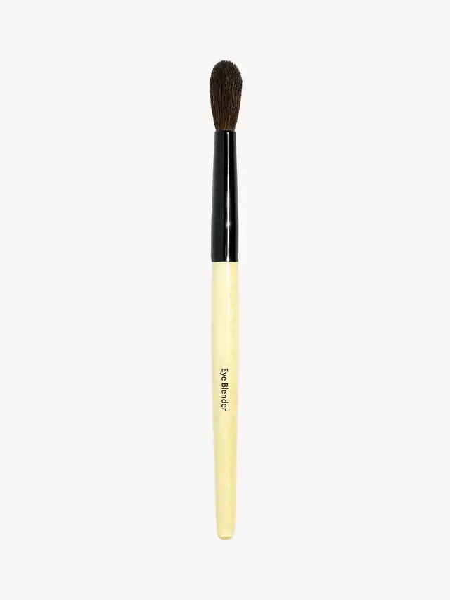 Кисть для растушевки теней Bobbi Brown