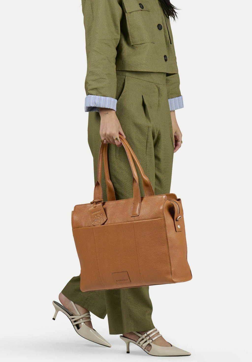 

Портфель Laptop bag Burkely, цвет Cognac