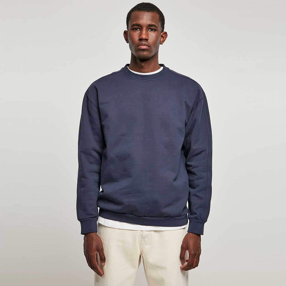 

Свитшот Heavy Terry Garment Dye Crewneck Urban Classics, цвет Flaschengrün