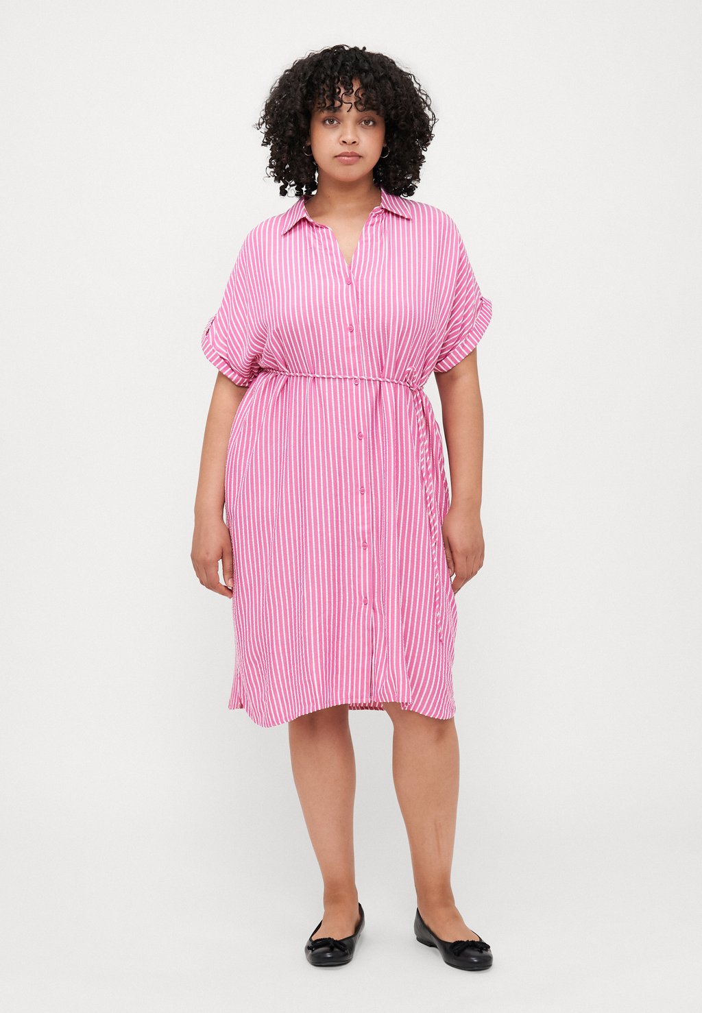 

Платье-рубашка CARPENNA LOOSE DRESS ONLY Carmakoma, розовый