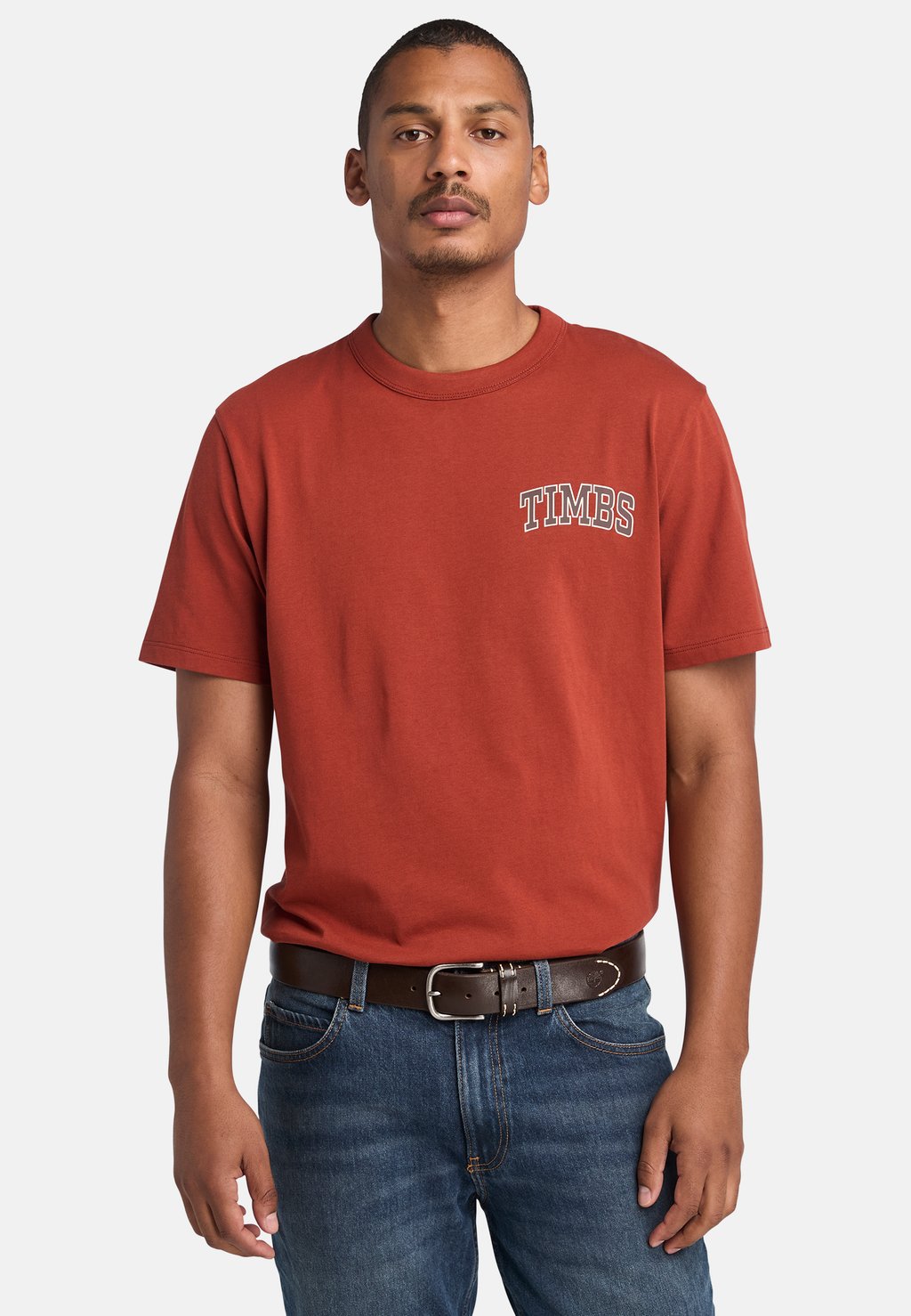 

Футболка с принтом SHORT SLEEVE CHEST GRAPHIC TEE VINTAGE Timberland, темно-красный