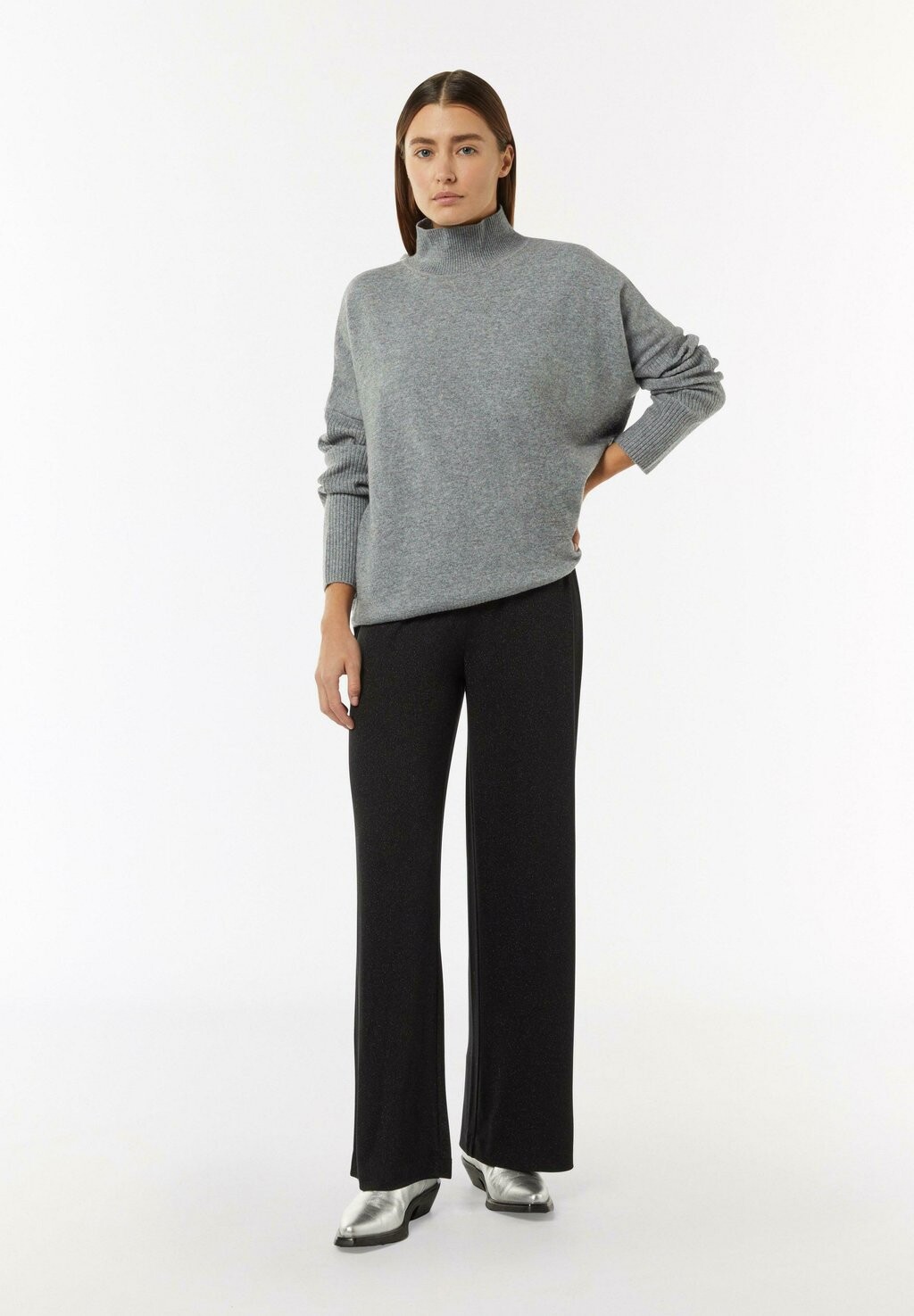 

Брюки MIT WIDE LEG comma casual identity, черный
