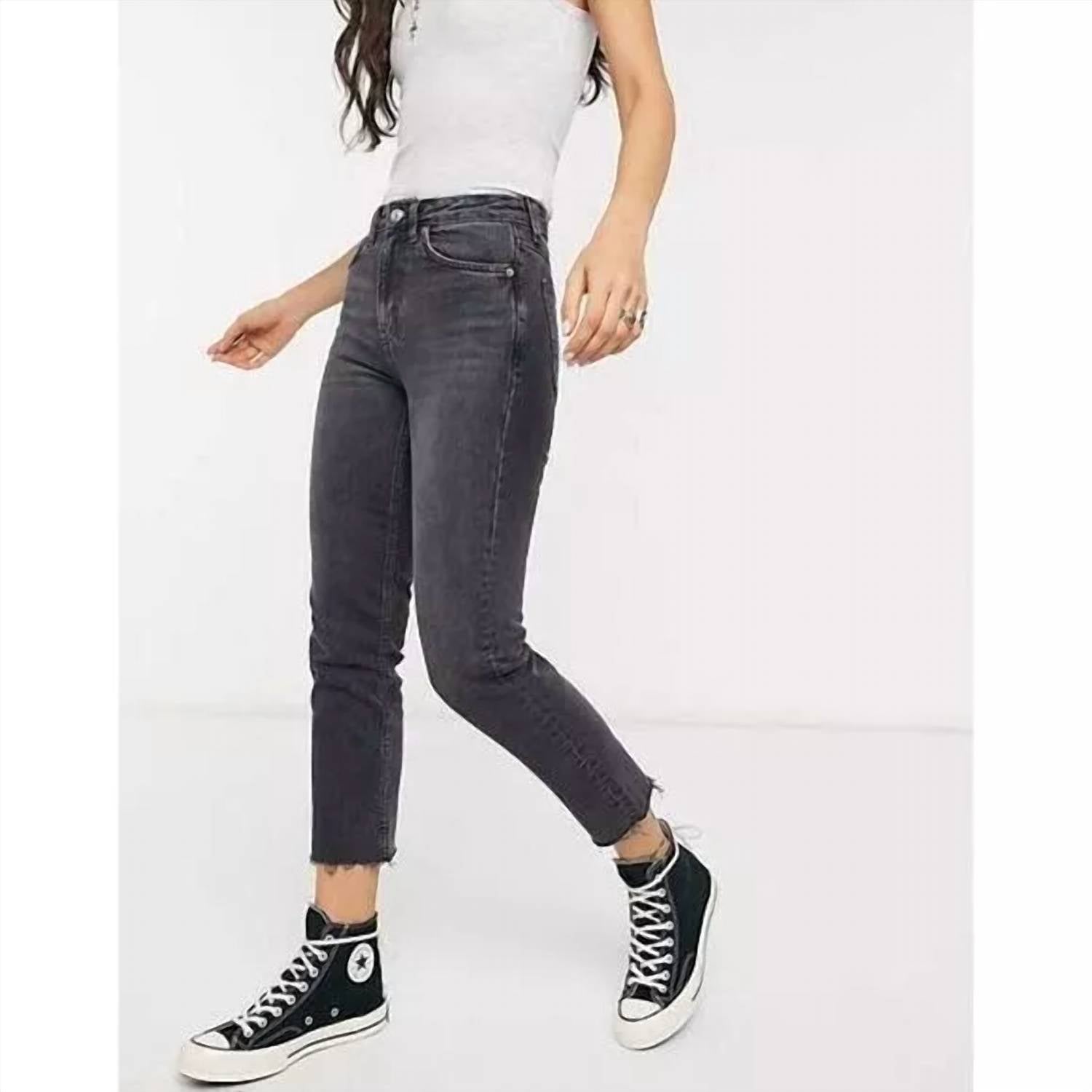 

Джинсы Moto High Waist Raw Hem Straight Leg Jeans In Grey Topshop