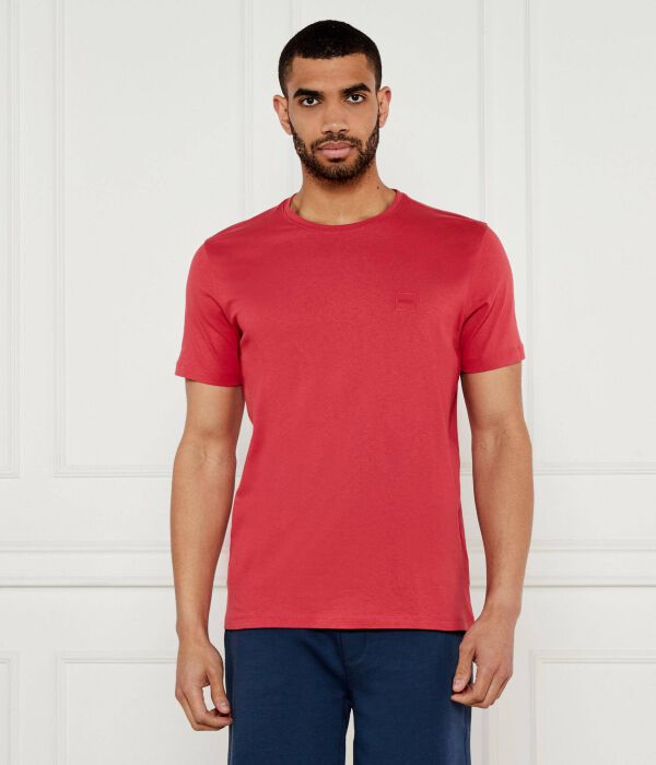 

Истории о футболках Regular fit Boss Orange, красный