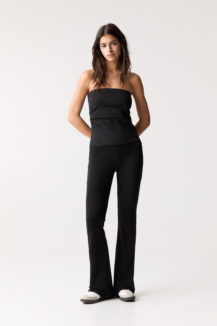 

Расклешенные спортивные брюки-джоггеры Pull And Bear, черный