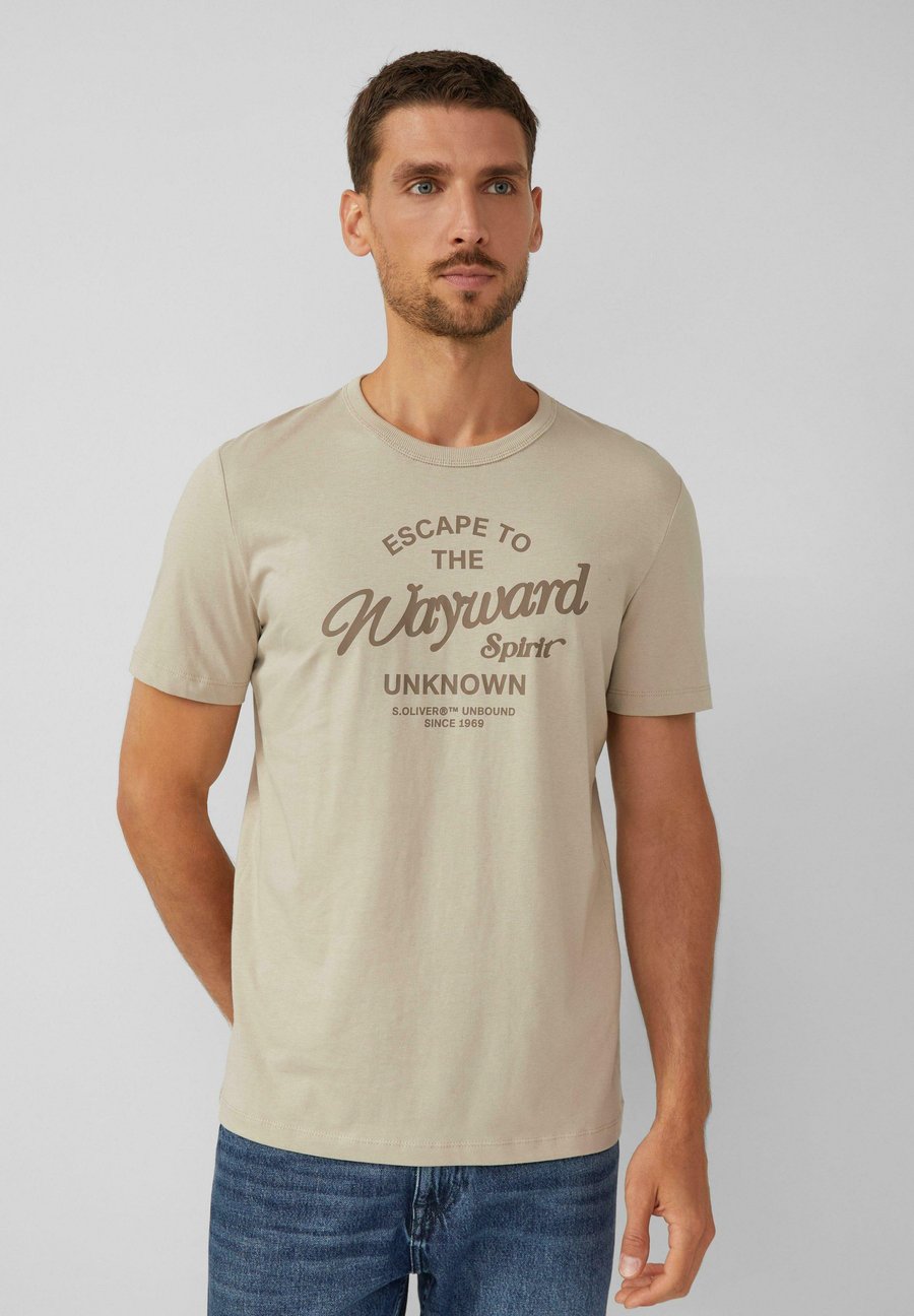 

Футболка s.Oliver MIT ARTWORK UND NAHT-DETAILS, Beige, Хаки, Футболка s.Oliver MIT ARTWORK UND NAHT-DETAILS, Beige