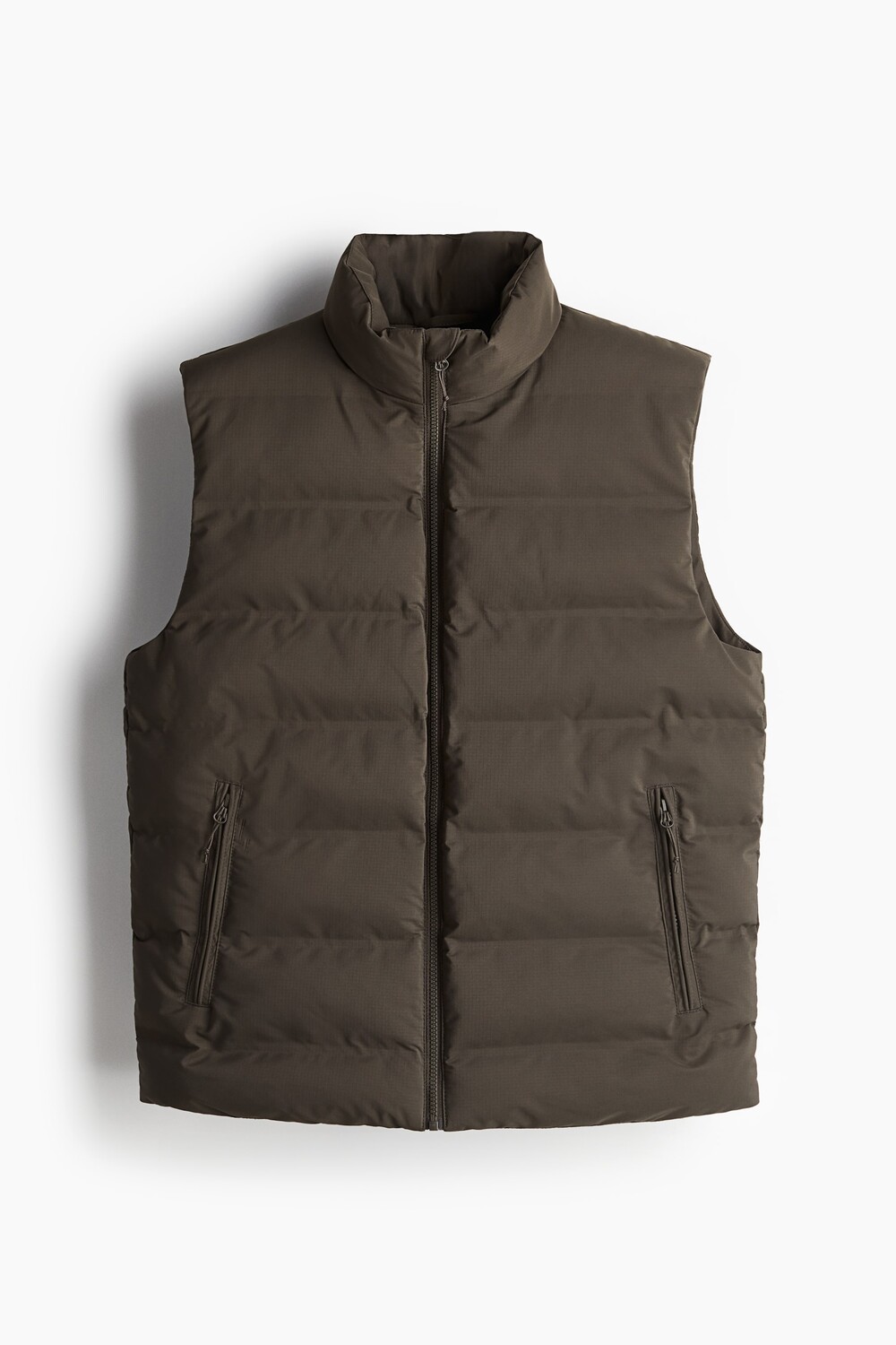 

Водоотталкивающий пуховик стандартной посадки. H&M, хаки