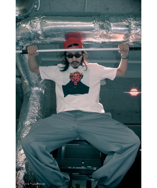 

STAR WARS Футболка с коротким рукавом, свободного кроя, с пигментной отделкой и винтажным принтом «Звездные войны: Дарт Мол», белая