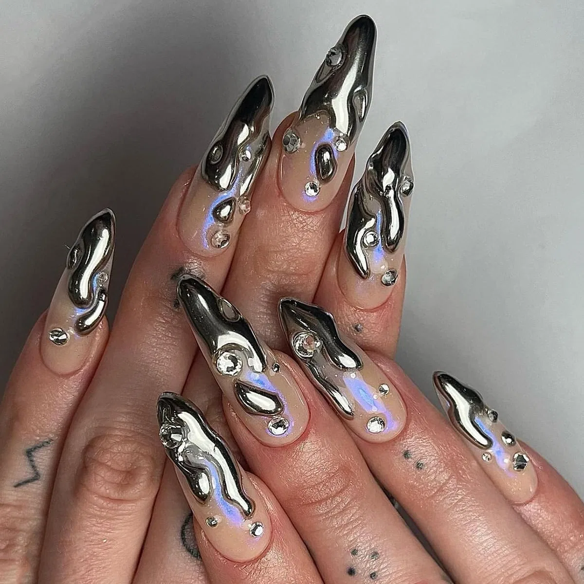Набор накладных ногтей Kaichen 3D Silver Medium Almond Kaichen