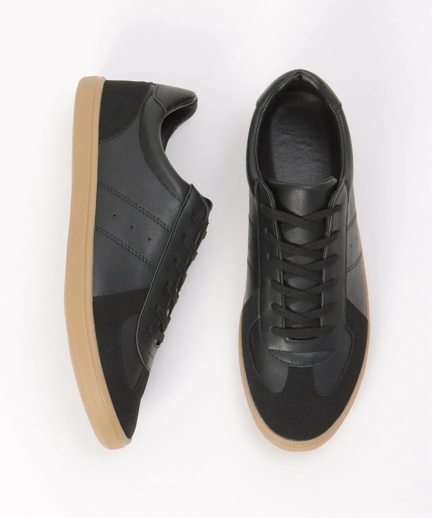 Немецкие кроссовки Ikka, black
