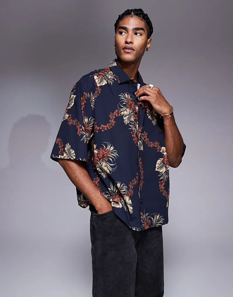 

Рубашка свободного кроя ASOS DESIGN с цветочным принтом коричневого и темно-синего цветов