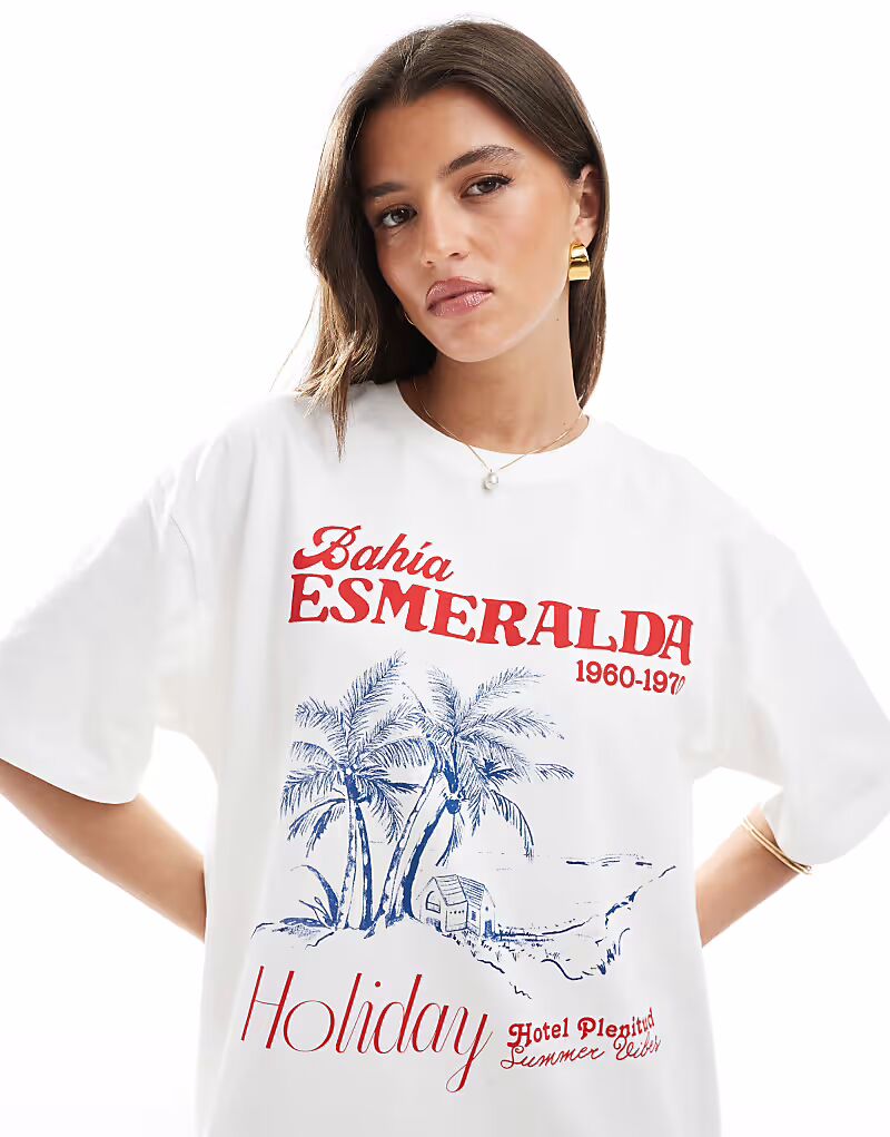 

Футболка Stradivarius Holiday Placement белого цвета
