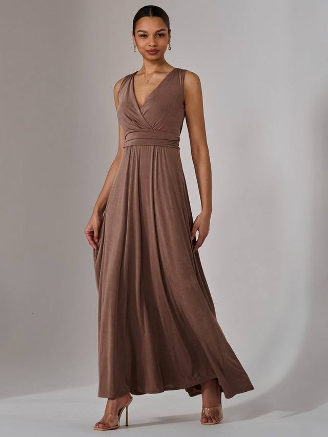 

Бесплатное платье макси с v-образным вырезом и облегающим лифом Jolie Moi