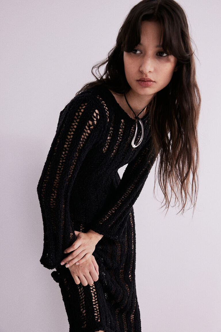 

Трикотажное платье лесенкой H&M, черный