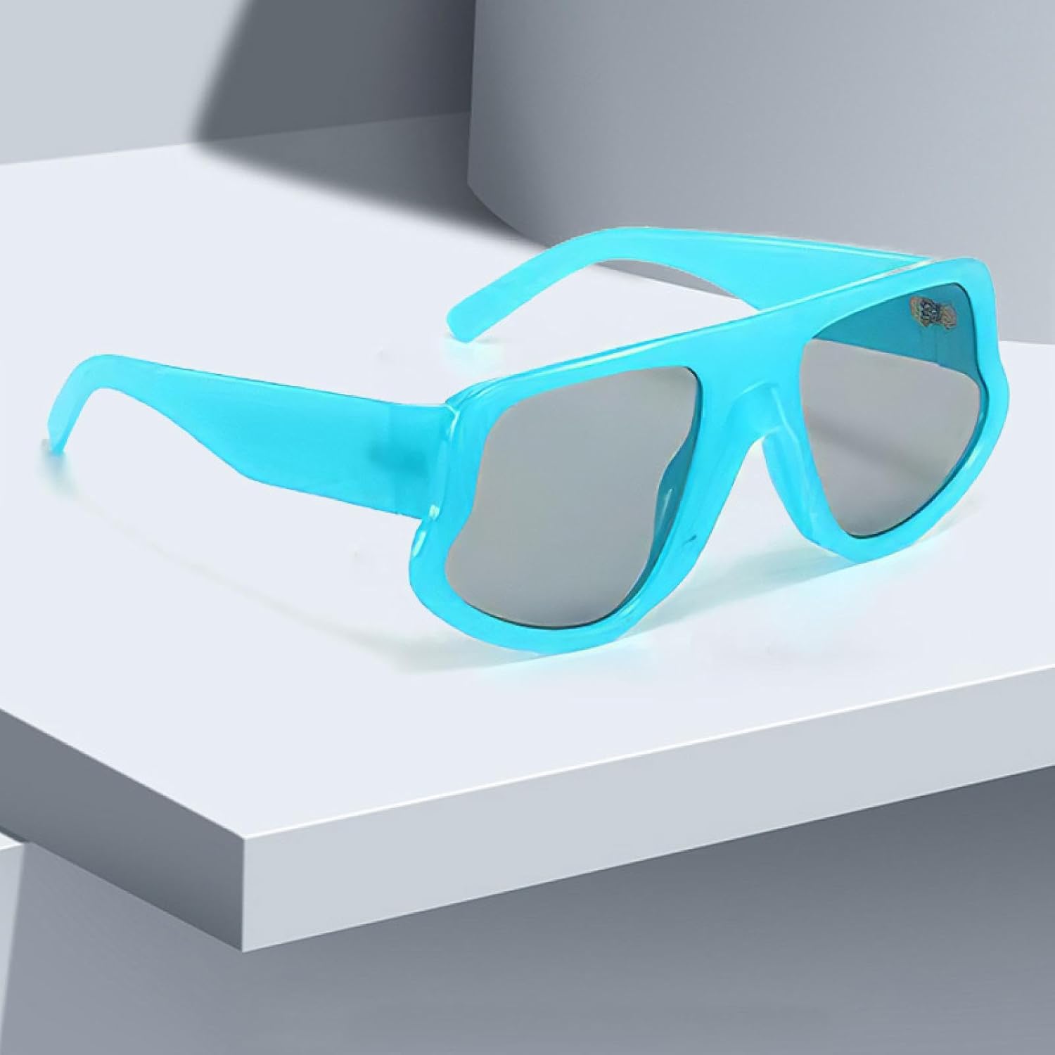 

Женские солнцезащитные очки в винтажном стиле с градиентным переходом, ретро-очки «кошачий глаз», солнцезащитные очки для женщин с защитой от УФ-излучения UV400 TKKTLLT, Green Leopard