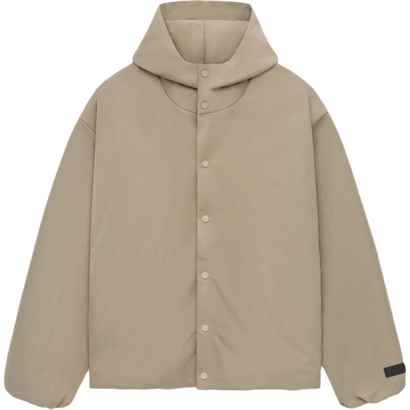 Fear Of God Essentials Текстурированная нейлоновая куртка с капюшоном, Desert Gold Brown/DESERT SAND — фото 4